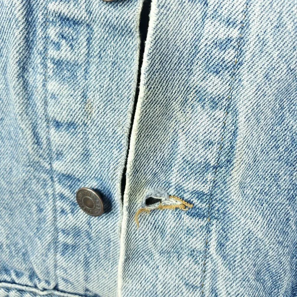 Vintage 80s Levis Trucker Denim Jean Jacket M USA